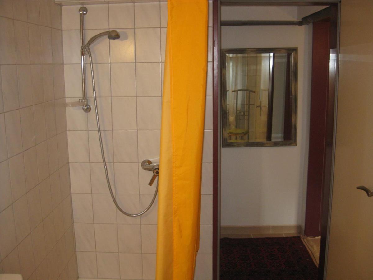 Main-Kinzig Gaestewohnung Hasselroth Exteriör bild